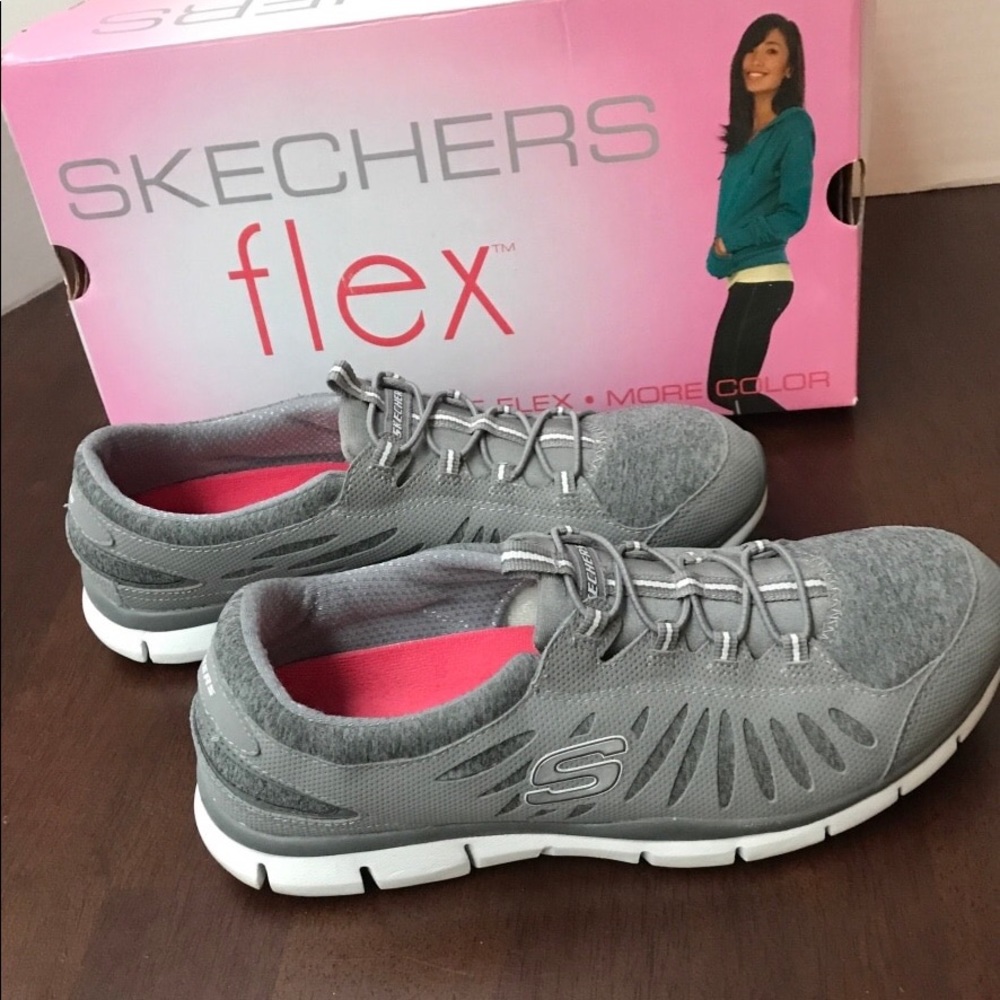 Skechers Flex Sport Woman’s Gratis-In Motion Shoe